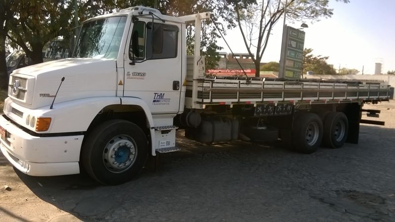 Caminhão Truck